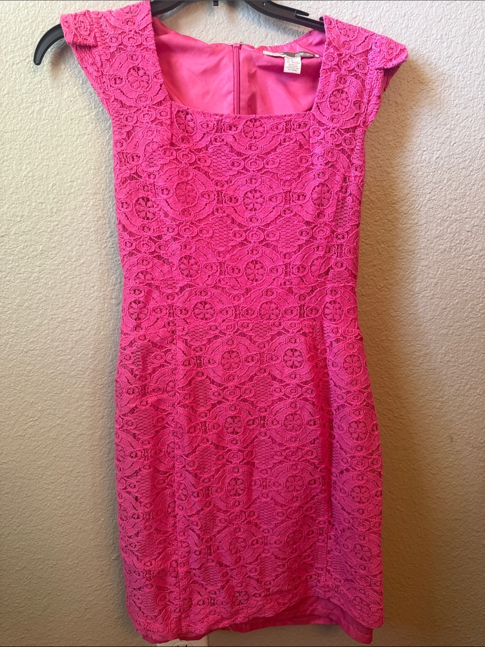 FOREVER 21  Hot Pink Lace Midi Sheath Dress